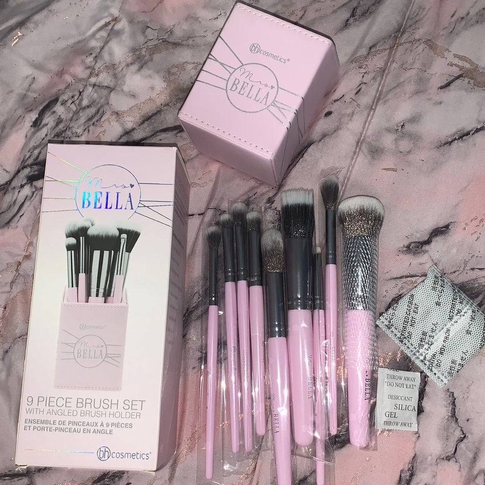 BH Cosmetics X Ms Bella 9 Piece Brush Set 💜